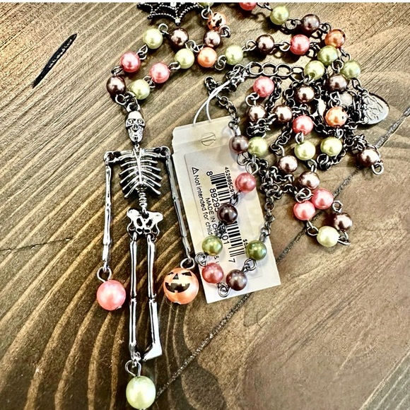 Betsey johnson Nwt comes with free bcbg free people item new with tags. - Picture 2 of 5